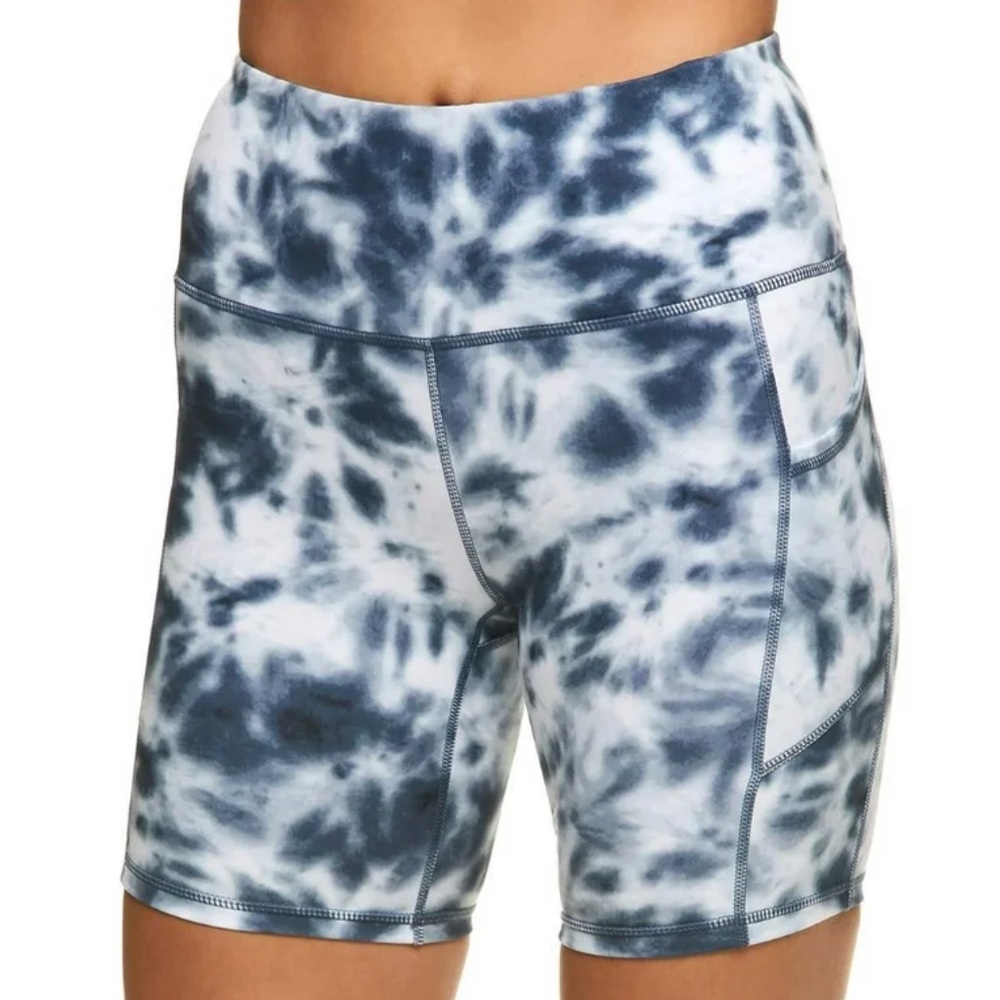 [GAIAM] “Om Hi Rise Odyssey Grey Bike Shorts” - Size Small NWT